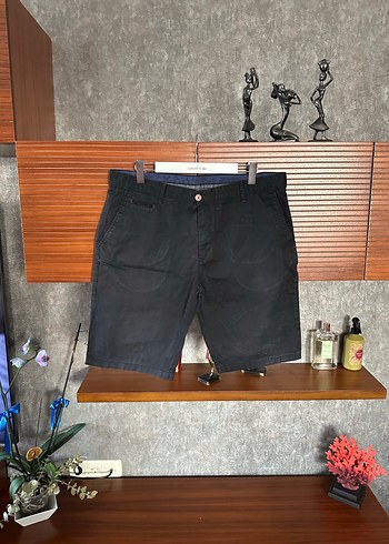 Siyah Kot Mini Kemerli Erkek Şort