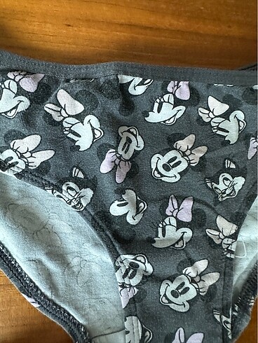 Üç adet fiyatıdır sekiz yaş ölçü görselde - Görsel 2