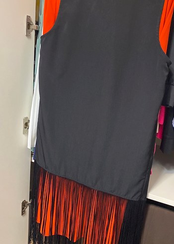 Püsküllü Uzun Siyah Yelek - Görsel 3