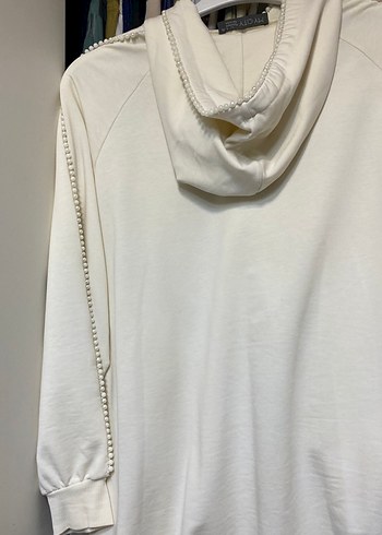 İnci  Detaylı Beyaz Kadın Sweatshirt - Görsel 4