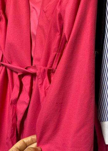 Pembe Midi Kuşaklı yagmurluk - Görsel 2