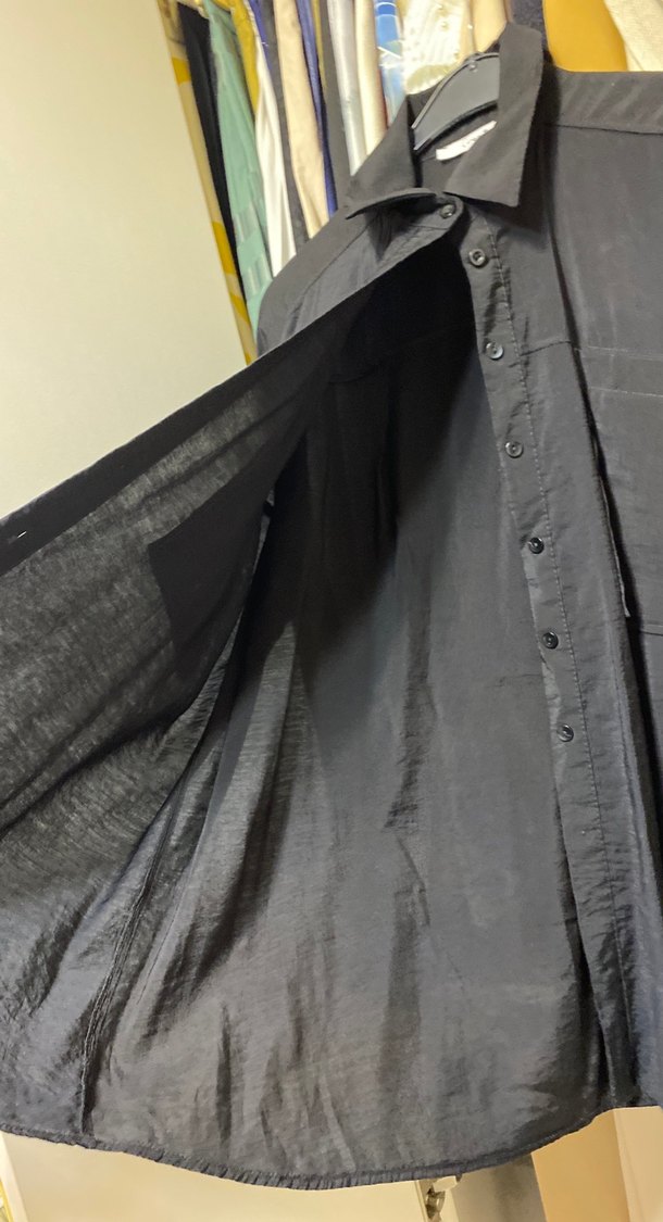 Düğmeli Siyah Uzun Kollu Kadın Gömlek - Görsel 3