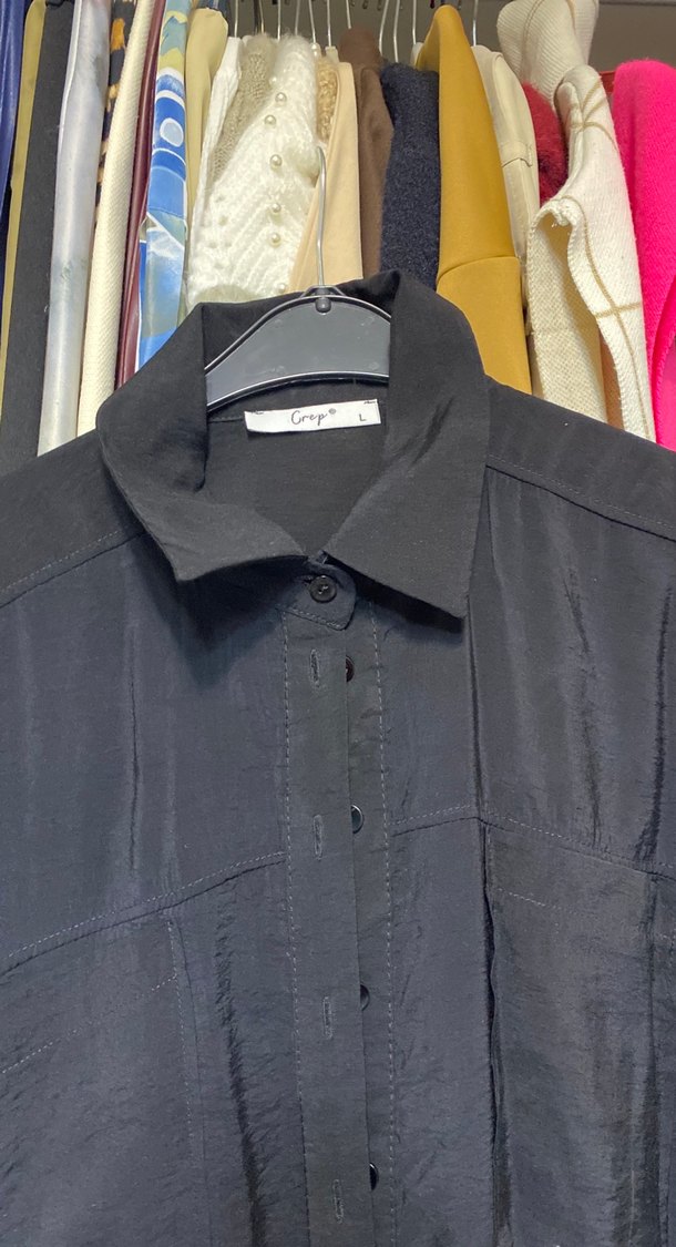 Düğmeli Siyah Uzun Kollu Kadın Gömlek - Görsel 2