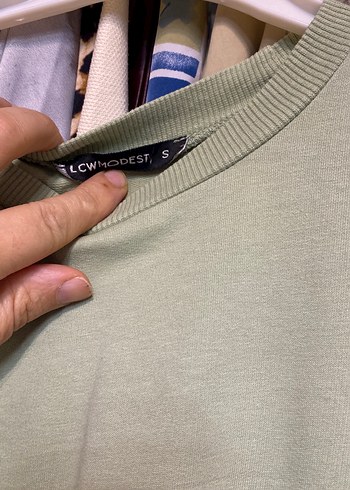 Haki Renkli Salaş  Tesettür tunik - Görsel 2