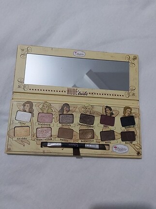 THE BALM NUDE FAR PALETİ
