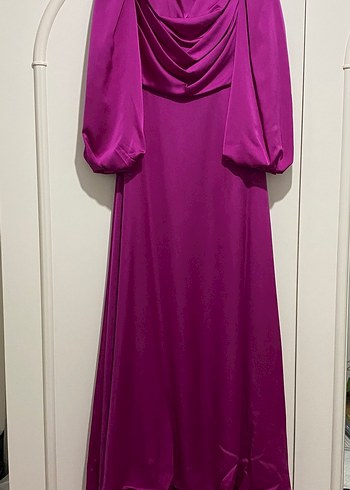 Parlak fuşya drapeli Uzun kuyruklu Kadın abiye Elbise - Görsel 4