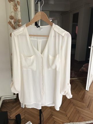 36 Beden beyaz Renk H&M gomlek