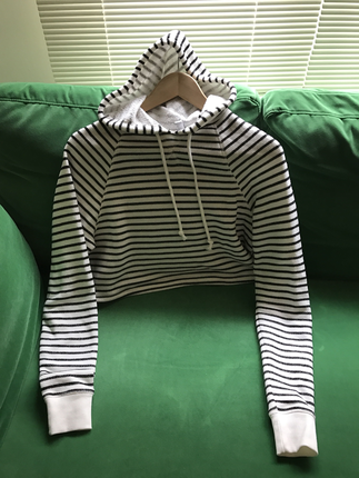 H&M sweatshirt