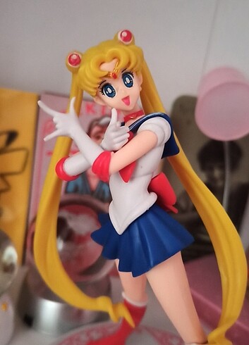  Beden Renk Sailor moon figür 