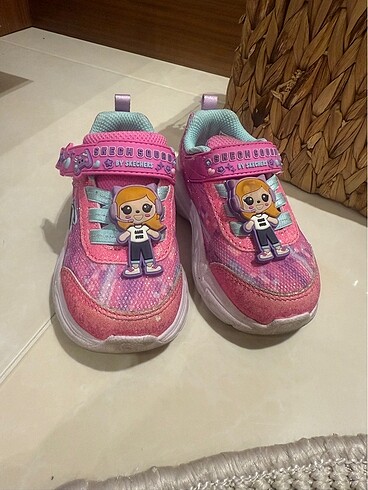 Skechers spor ayakkabı kız çocuk