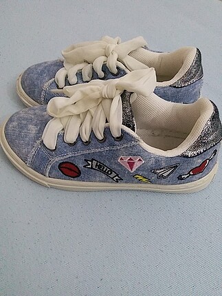 LC Waikiki sneakers