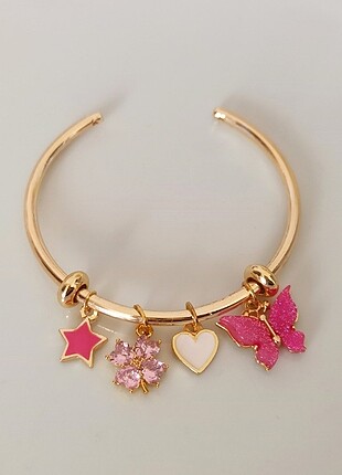 charm bileklik