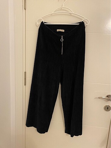 Pull & Bear Fitilli Kadife Fermuarlı Pantolon