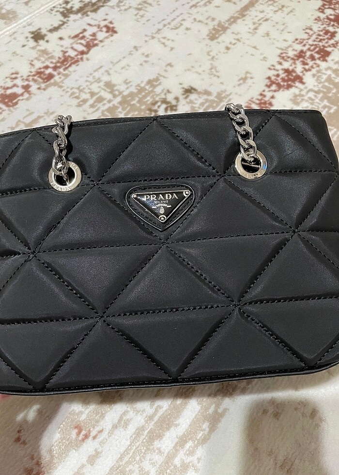 Çok iyi durumda bikere tek kullandım hem el hem kol çantası - Görsel 2