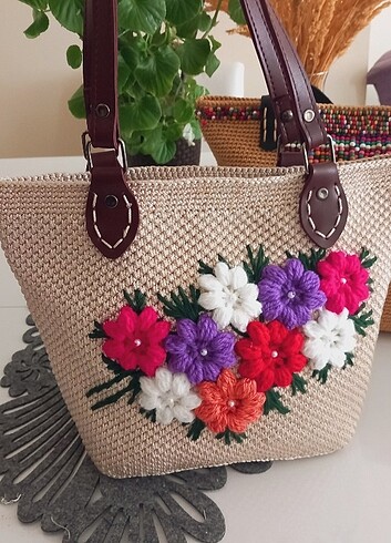 Beden beyaz Renk Polyester makrome ipinden çiçek motif tasarım