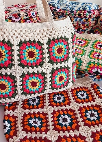 Diğer Koton iplikten motif tasarım çantalar renk cesidimiz çok tur 