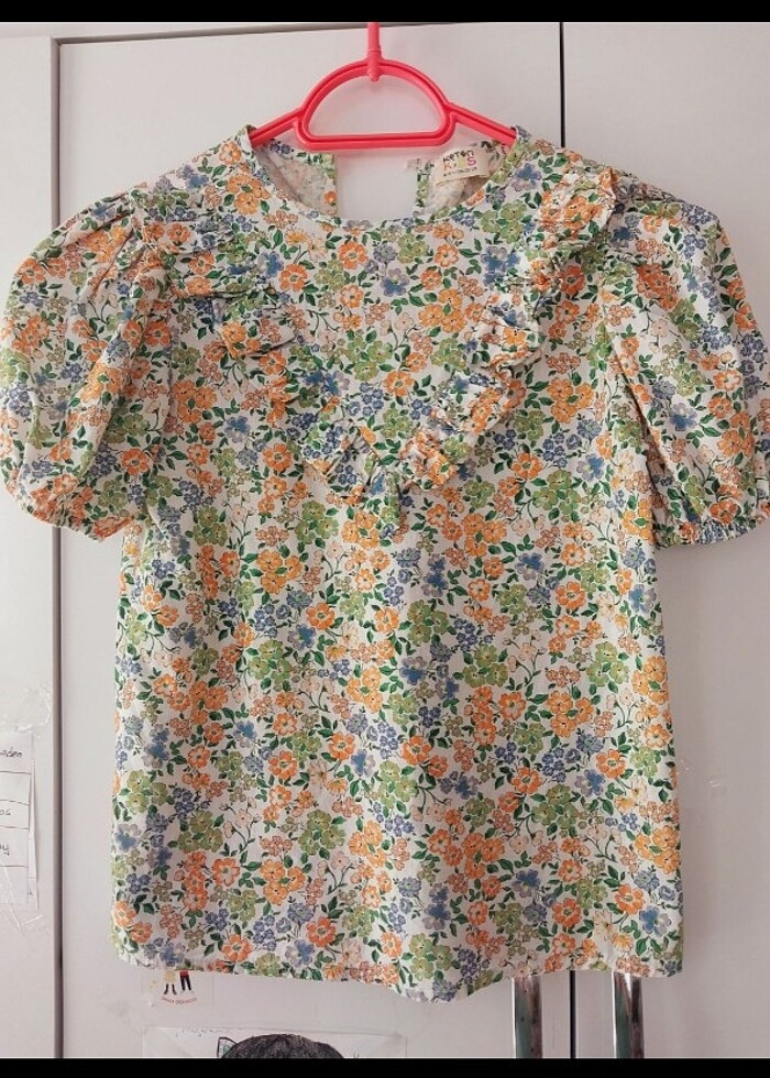 Kız çocuğu bulij. Bir kez kullanildi okul gostetidinde - Görsel 2