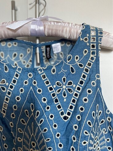 42 Beden Mavi Desenli Crop
