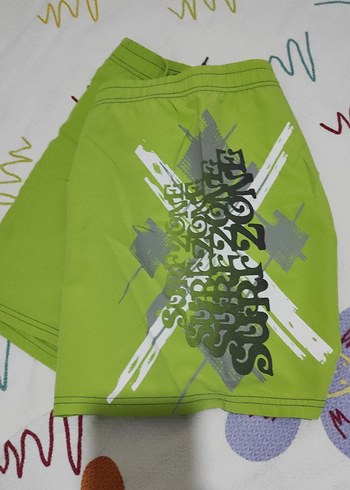 Yeşil Desenli Erkek Deniz şortu - Görsel 2