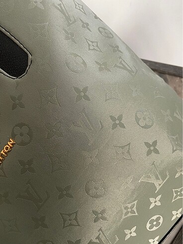  Beden Louis vuitton çanta