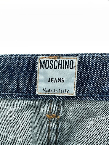 27 Beden mavi Renk Moschino Jean / Kot %70 İndirimli.