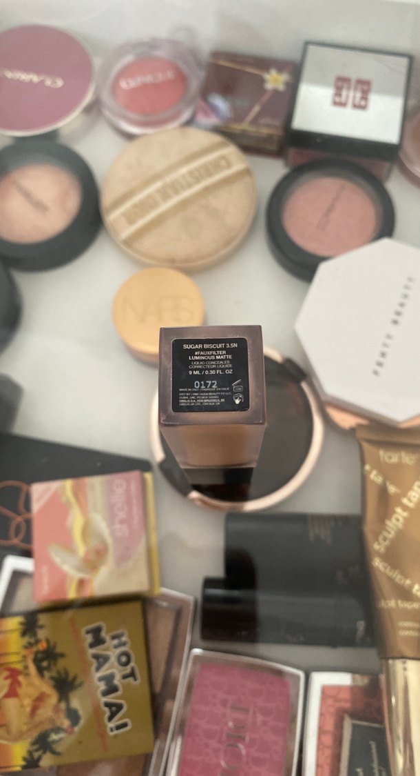 Huda Beauty kapatıcı - Görsel 2