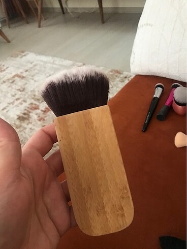 Diğer Bronzer fırçası