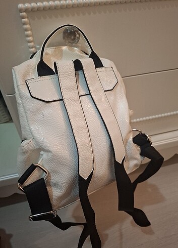 Sırt çantası - Görsel 3