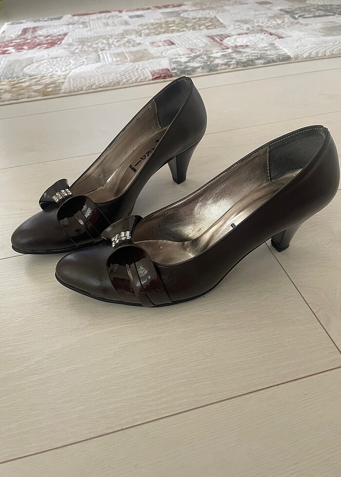 Bayan klasik ayakkabı - Görsel 2