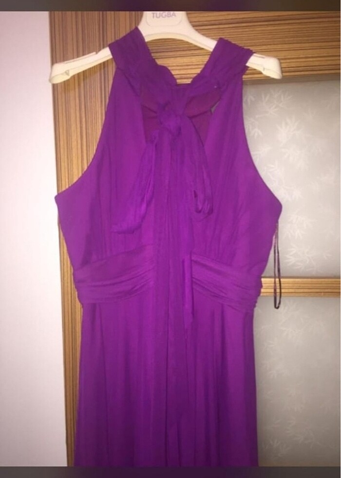 Boyundan bağlamalı halter yaka mürdüm mor elbise - Görsel 4