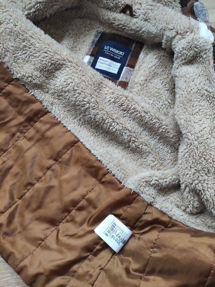 Erkek Çocuk Kahverengi Ekose Düğmeli Kaban - Görsel 3