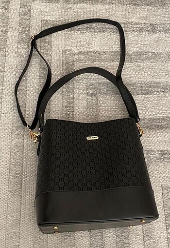 Nas Bag Siyah Askılı Çanta