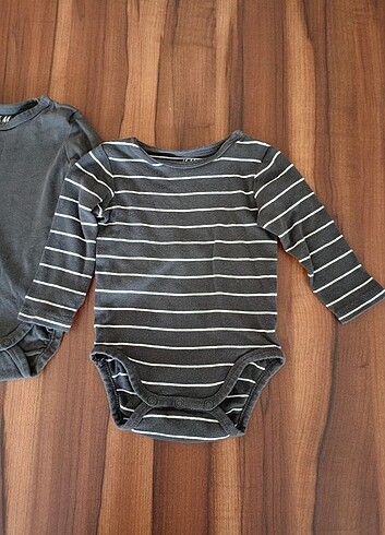 6 Ay Beden İSVİÇRE H&M BODY 4 -6 AYLIK
