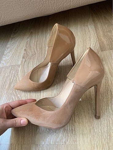 Kemal Tanca marka stiletto