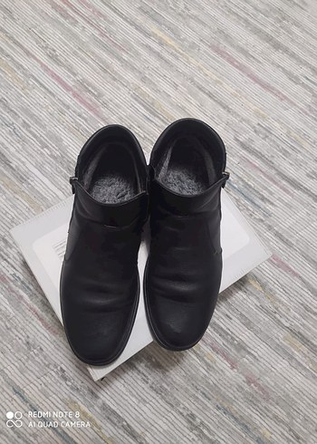 Kadın Siyah Stiletto Topuklu Kemerli Bot - Görsel 2