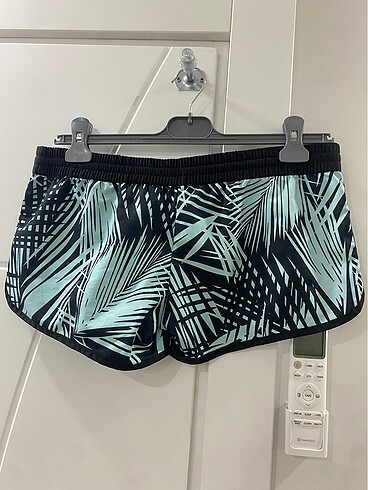 KADIN DENİZ ŞORTU - Görsel 2