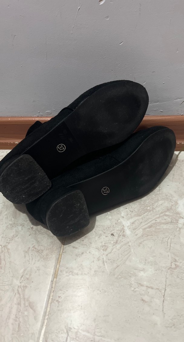 Süet Siyah Fırfırlı Kadın Dolgu Topuk Bot - Görsel 4