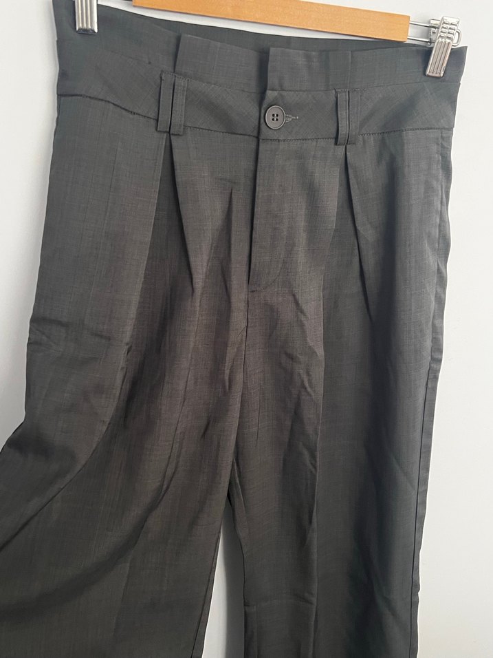 Gri Kemerli Midi Kumaş Pantolon - Görsel 4