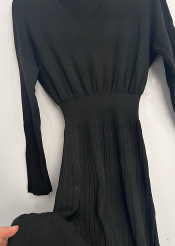 Siyah V Yakalı Uzun Kollu Kadın Elbise - Görsel 4