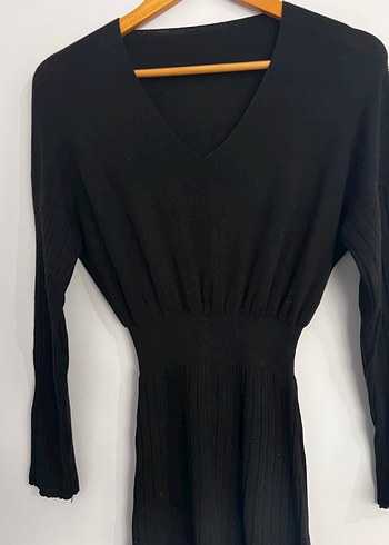 Siyah V Yakalı Uzun Kollu Kadın Elbise - Görsel 3