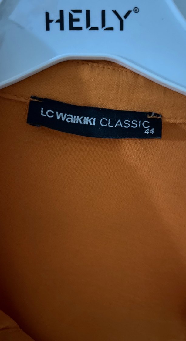 Turuncu Düğmeli Salaş Kadın Gömlek - Görsel 2