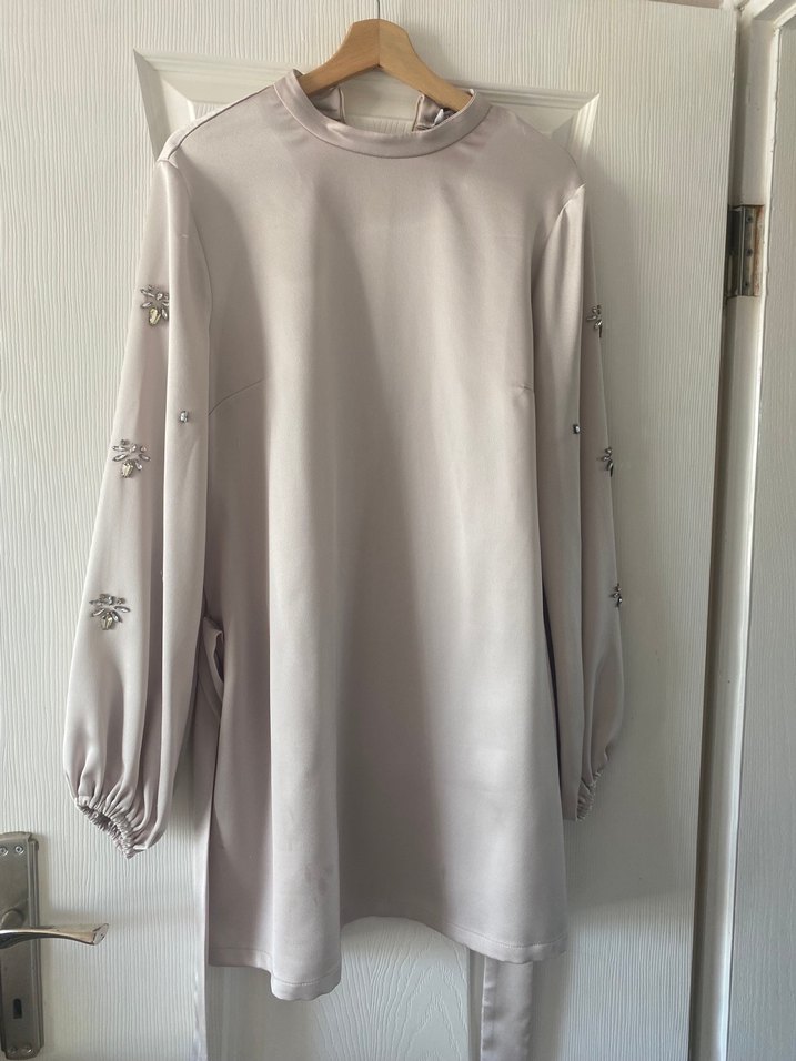 Parlak Bej Bağlamalı Uzun Kollu Tuniklı takım - Görsel 2