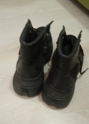 40 Beden siyah Renk Yeni ayakkabı
