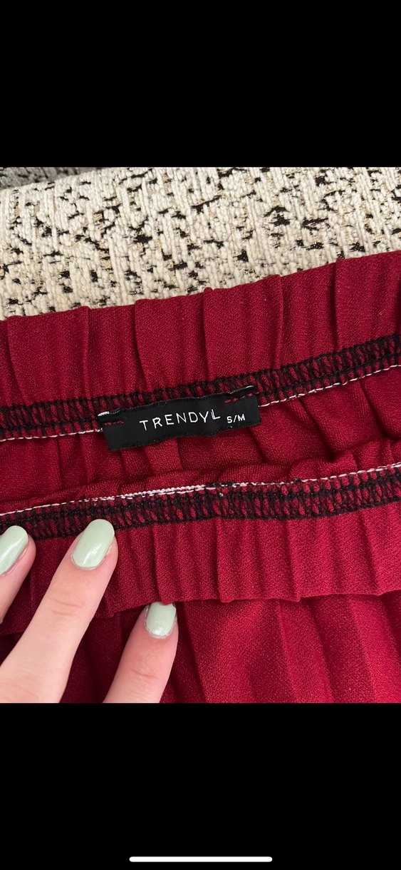 Kadın Kırmızı Pilili Uzun Etek - Görsel 2