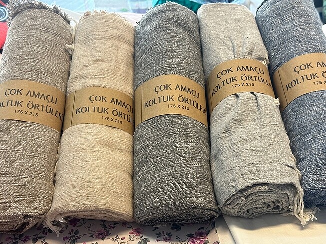 Çok amaçlı koltuk örtüsü
