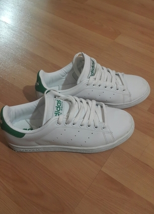 Adidas 1 kez kullanılmış