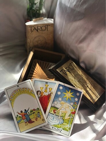 Klasik tarot kartları