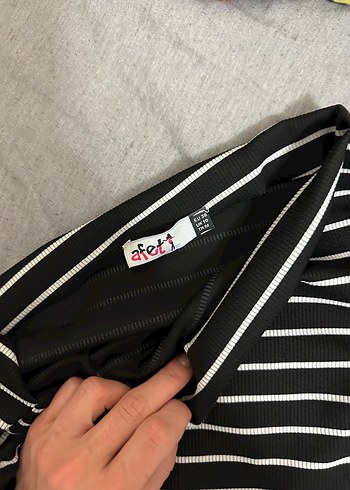 Tek omuz düşük asimetrik bluz - Görsel 2