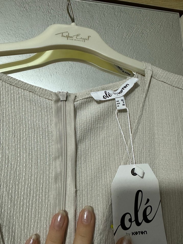 Bej V Yaka Keten Kadın Tulum - Görsel 4