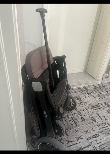 Bej Gri Bebek Arabası - Görsel 3